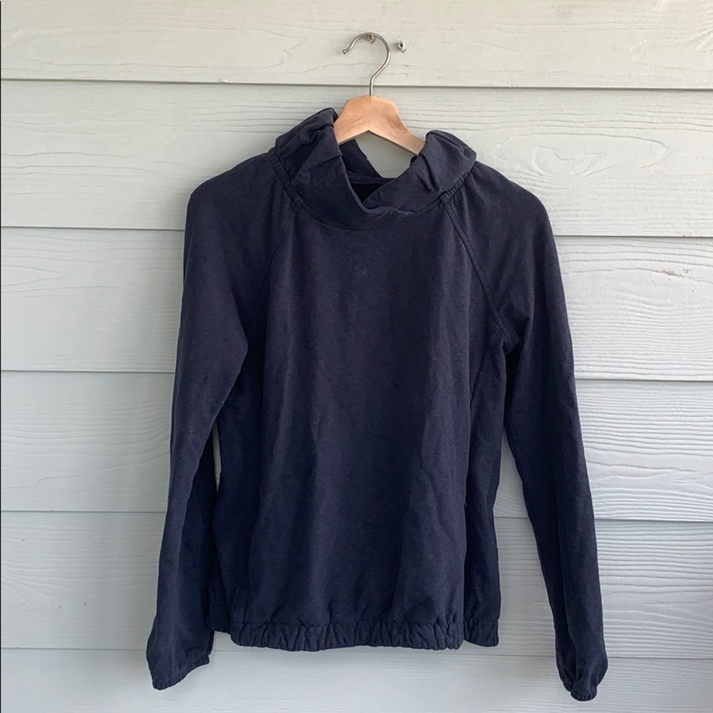 Lululemon sweatshirt | size 4